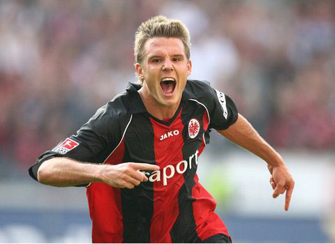 频遭挫折 频遭挫折